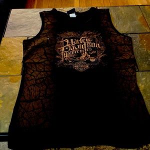 Lot of 1x women’s Harley Davidson shirts